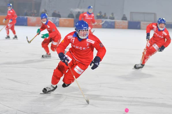 Хоккеисты «Енисея» разгромили шведскую «Тиллбергу»