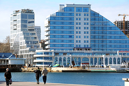 Более 20 тысяч квартир для военных построят в Крыму