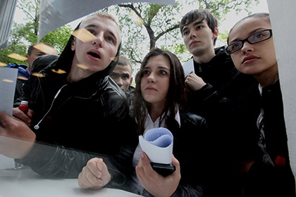 Количество стобалльных работ на ЕГЭ по математике снизилось в восемь раз