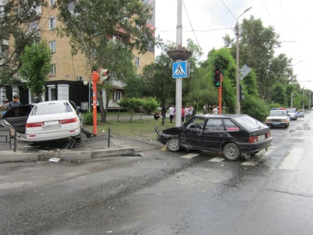 В Хакасии подросток за рулем отцовской машины насмерть сбил велосипедистку