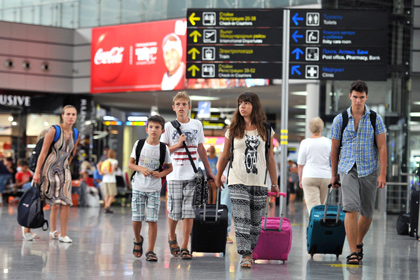 Почти половина российских туристов выбрали безвизовые направления