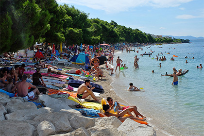 Немецкая разведка предупредила о готовящихся на курортах Европы терактах