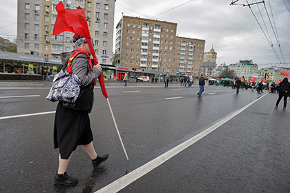 Большинство россиян отказались выходить на митинги