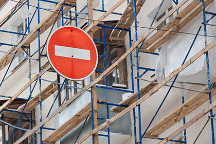 Капитальный ремонт кровли в школе №15 завершится  15 декабря 2016 года