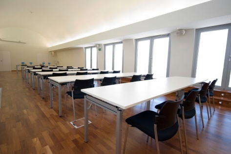 Восемь классов попали на карантин по стригущему лишаю: дети передают заразу во время селфи