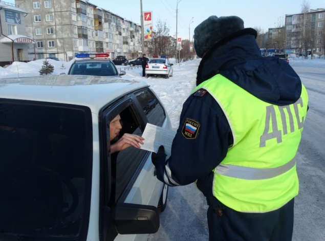 Автолюбитель, перевозивший младенца с нарушениями ПДД, получил 5 суток административного ареста