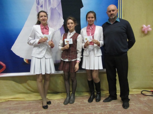 В Ачинской Мариинской гимназии вручили награды лучшим гимназисткам, педагогам и родителям