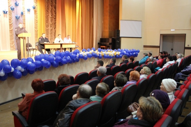 В Ачинском районе полицейские поговорили с гражданами о противопожарной безопасности