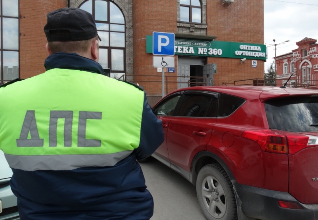 Около 170 автовладельцев привлечены к административной ответственности за нарушение правил парковки транспортных средств