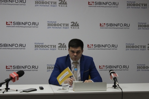 Заместитель начальника ОЭБиПК МО МВД России «Ачинский» Павел Климов поговорил с журналистами о профилактике мошенничества в сфере турбизнеса