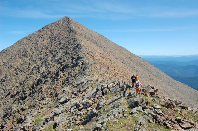 Красноярский турист чуть не умер от кровопотери на Борусе: в больницу увезли на вертолете