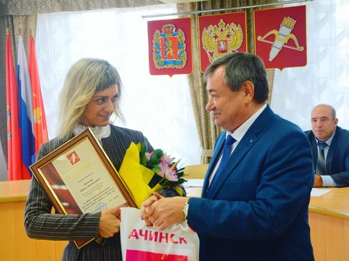 Глава города Илай Ахметов наградил ачинцев за высокий уровень организации летнего отдыха - 2018