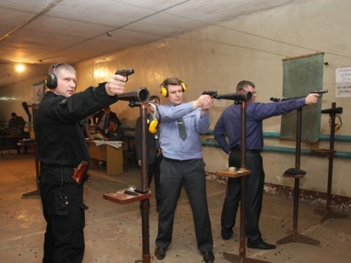 Сегодня в Ачинске определят лучших стрелков из боевого оружия