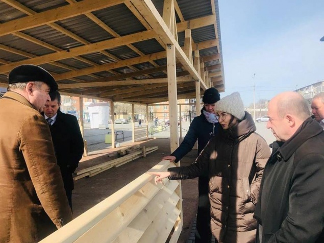 Площадь городского Дворца культуры украсят летние кафе