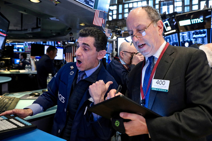 Американский рынок рухнул и потерял миллиарды долларов