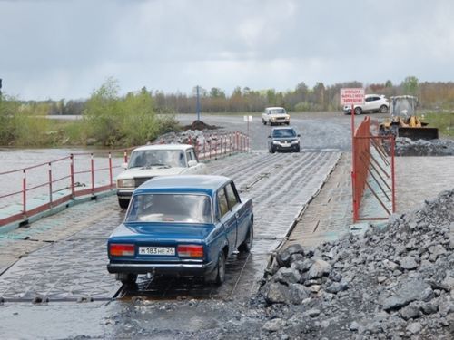 На следующей неделе в Ачинске демонтируют понтонную переправу через реку Чулым