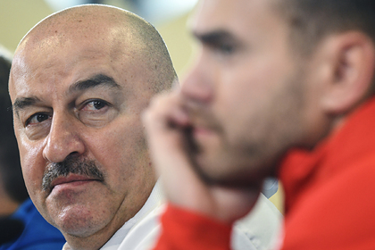 Стало известно о попытках Черчесова вернуть Акинфеева в сборную ради Евро-2020