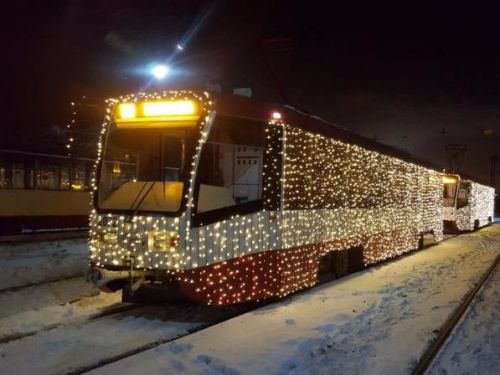 С 24 декабря по Ачинску начнут курсировать новогодние трамваи