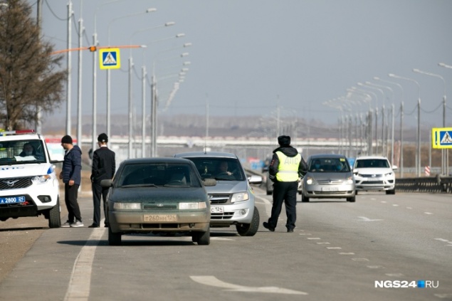 Водителям разрешили получить ОСАГО без техосмотра и удаленно