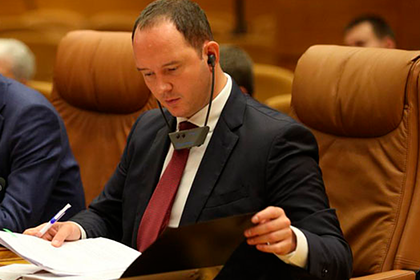 Помощника главы Россельхознадзора уволили после обвинения в совращении школьницы