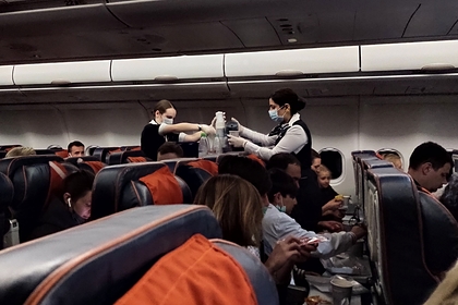 Требование об антивирусной рассадке пассажиров к авиакомпаниям отменили