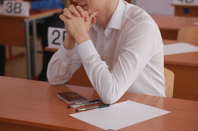 Красноярским выпускникам разрешат писать ЕГЭ без масок и перчаток