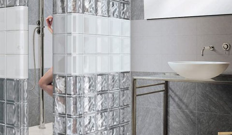 Используем стеклоблоки в интерьере квартиры