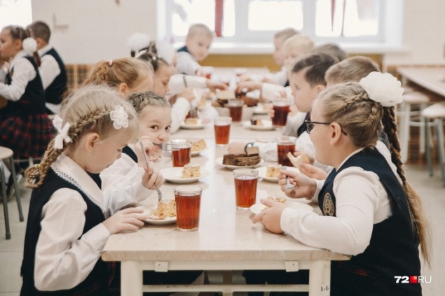 Обед получат (не) все: 12 вопросов про обязательное горячее питание для школьников