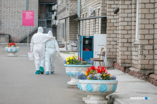 Число погибших от коронавируса в крае подбирается к полтысячи