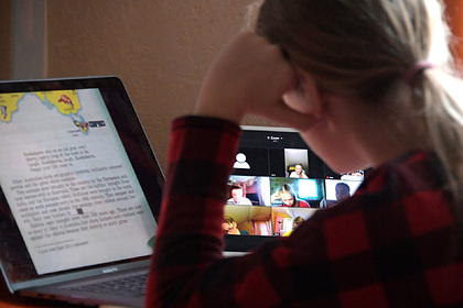 В Минпросвещения уточнили заявление о переводе школ на дистанционку