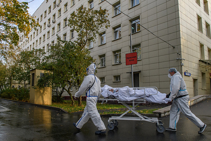 В Роспотребнадзоре назвали сроки выхода на плато по коронавирусу