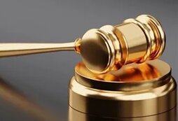 В Красноярске суд оставил в СИЗО бывших главу краевого Пенсионного фонда и прокурора Норильска