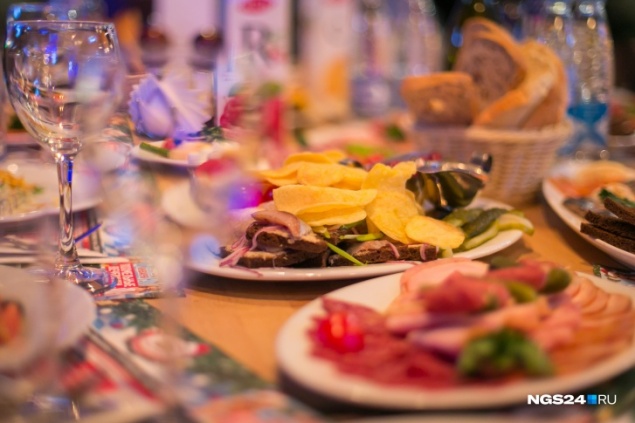 «Выживать будем весь 2021 год»: красноярские рестораторы — о запрете корпоративов