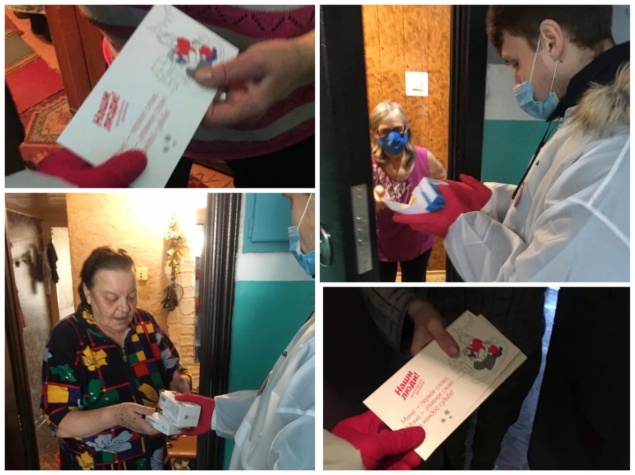 Волонтеры молодежного центра «Сибирь» продолжают оказывать поддержку населению