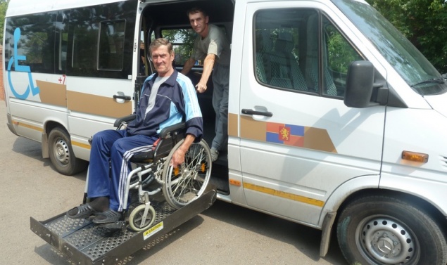 В Красноярске инвалиды и ветераны ВОВ в следующем году смогут бесплатно ездить на такси