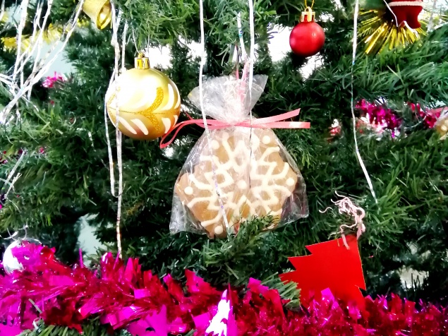 Детям из стационара устроили новогодний праздник