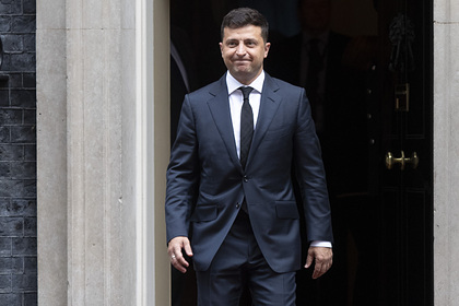 Зеленский запретил российским судам ходить по рекам Украины