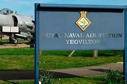 Сотрудник военной авиабазы две недели прятал любовницу в шкафу