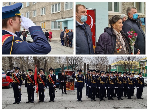 Сегодня в Ачинске впервые стартовала Всероссийская акция «Парад у дома ветерана»