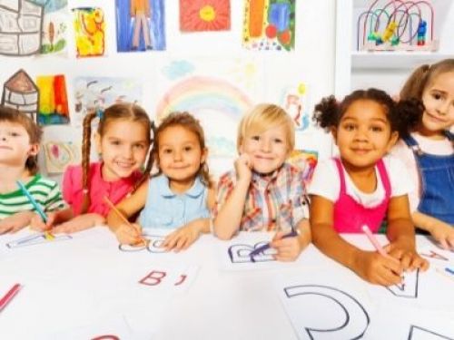 В Ачинске продолжается набор первоклассников в школы