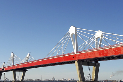 Мост через Амур между Россией и Китаем достроили