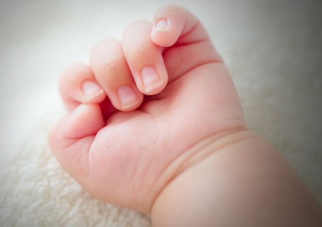 Ребенок с четырьмя руками и ногами родился в Индии