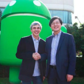 Lenovo купила у Google производителя телефонов Motorola