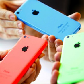Apple выпустила восьмигигабайтный iPhone 5c