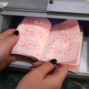 РСТ сообщил о первых случаях высылки россиян из Турции