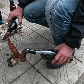 В Таджикистане «коктейли Молотова» приравняют к огнестрельному оружию