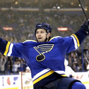 Россиянин Тарасенко стал второй звездой ноября в НХЛ