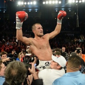 Американский журнал назвал Сергея Ковалева боксером года