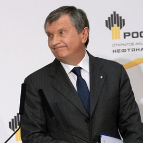 «Роснефть» согласилась продавать валютную выручку