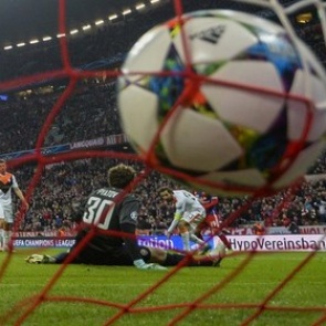 «Бавария» забила донецкому «Шахтеру» семь безответных мячей